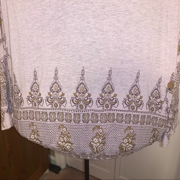 FREE PEOPLE Boho Floral Bell Sleeve Tunic – Size M - Picture 3 of 5